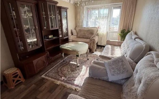 Продажа 5-комнатной квартиры, 115 м², ул. Дюсембекова, дом  35 - Продажа квартир в Караганде без посредников с фото