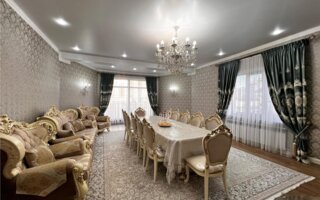 Продажа 7-комнатного дома, 320 м²