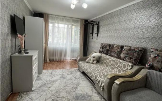 Продажа 1-комнатной квартиры, 30 м², ул. Муканова, дом  10 - Продажа  однокомнатных квартир в Караганде без посредников