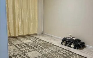 Продажа 1-комнатной квартиры, 42 м²