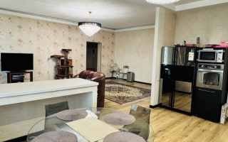 Продажа 4-комнатной квартиры, 150 м², ул. Кенесары хана, дом  54 - ул. Муканова - Продажа  четырехкомнатных квартир в новостройках Алматы