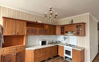 Аренда 3-комнатной квартиры, 90 м²