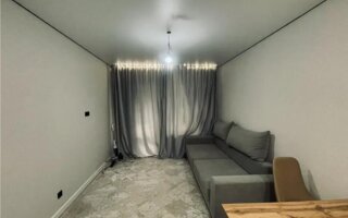 Продажа 2-комнатной квартиры, 38 м²