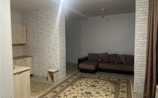 Продажа 1-комнатной квартиры, 38 м², пр. Сарыарка, дом  41 - Продажа баз, складов и промышленной недвижимости в Карагандинской области