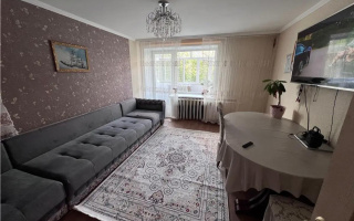 Продажа 3-комнатной квартиры, 63 м², ул. Гапеева, дом  1 - Продажа  трехкомнатных квартир в Караганде без посредников