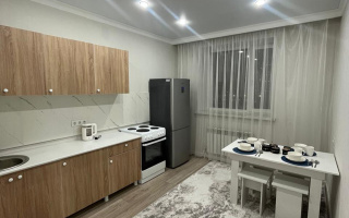 Аренда 1-комнатной квартиры, 38 м², ул. Болекпаева, дом  22 - ул. Жургенова - Аренда квартир помесячно в Астане с фото