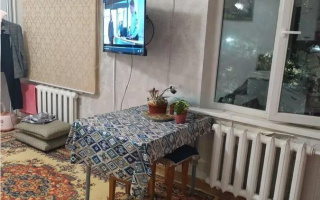 Продажа 1-комнатной квартиры, 18 м², 6 мкр., дом  55 - Продажа квартир в Алматы