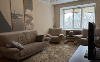 Продажа 3-комнатной квартиры, 60 м² - Продажа квартир-студий в Караганде