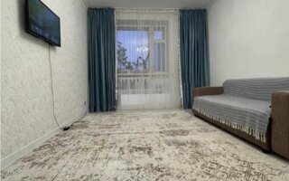 Продажа 3-комнатной квартиры, 65 м²