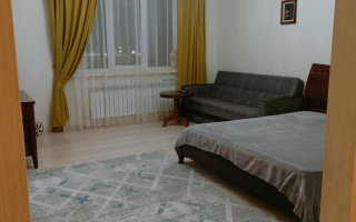 Аренда 1-комнатной квартиры, 45 м², пр. Кабанбай батыра, дом  48 - ул. Керей, Жанибек хандар - Аренда  однокомнатных квартир помесячно в Астане