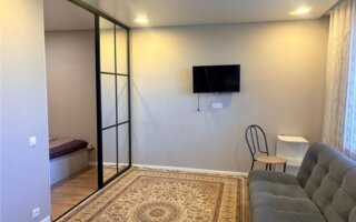Продажа 2-комнатной квартиры, 38 м²