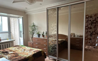 Продажа 4-комнатной квартиры, 76 м², ул. Радостовца - Продажа  четырехкомнатных квартир в Алматы с фото
