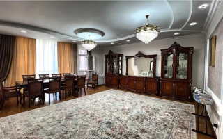 Продажа 3-комнатной квартиры, 135 м², ул. Прокофьева, дом  144 - Продажа квартир в Алматы