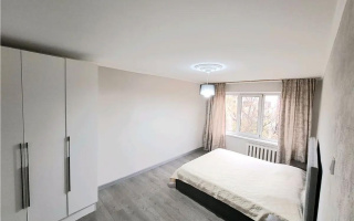 Продажа 3-комнатной квартиры, 62.4 м², ул. Клочкова, дом  32 - Продажа  трехкомнатных квартир в Алматы с фото