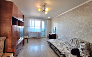 Продажа 2-комнатной квартиры, 44 м², мкр-н 17 - Продажа квартир в Караганде с фото