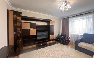 Продажа 3-комнатной квартиры, 61.1 м², ул. Гапеева, дом  7 - Продажа  трехкомнатных квартир в Караганде с фото