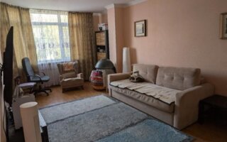 Продажа 3-комнатной квартиры, 87.7 м²