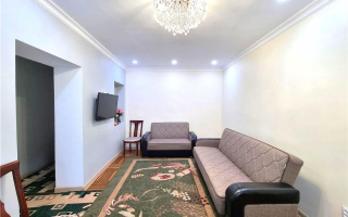 Продажа 4-комнатного дома, 100 м², ул. Утренний проезд - Продажа домов, коттеджей в Караганде