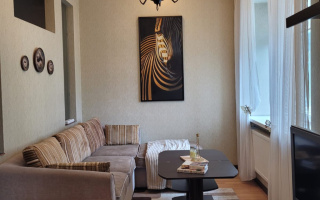 Аренда 2-комнатной квартиры, 50 м², ул. Ходжанова, дом  76 - пр. Аль-Фараби - Аренда  двухкомнатных квартир помесячно в Алматы с фото