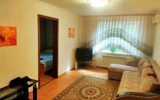 Аренда 2-комнатной квартиры посуточно, 43 м², ул. Ауэзова, дом  136 - ул. Тимирязева - Аренда жилой и коммерческой недвижимости в Алматы