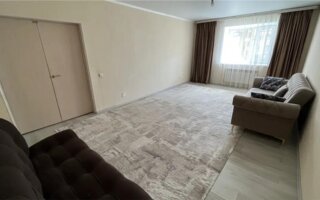 Продажа 2-комнатной квартиры, 67.5 м²