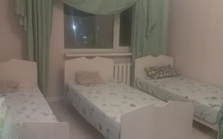 Аренда 8-комнатного дома, 250 м², ул. Кунгей - Аренда квартир помесячно в Казахстане