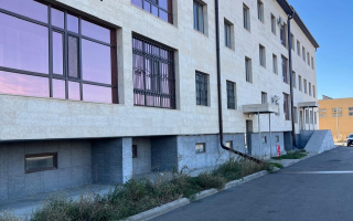 Продажа , 280 м², ул. Кулкыбаева - Продажа офисных и торговых помещений в Караганде с фото