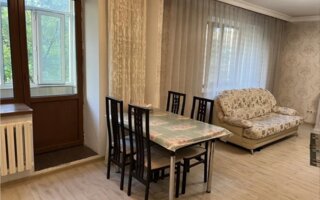 Продажа 1-комнатной квартиры, 49 м²