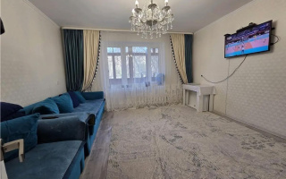 Продажа 4-комнатной квартиры, 78 м², пр. Республики, дом  30/2 - Продажа квартир без посредников в Караганде