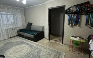 Продажа 3-комнатной квартиры, 42 м², мкр-н 21, дом  6 - Продажа квартир в Караганде