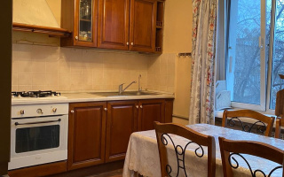 Продажа 4-комнатной квартиры, 81 м², пр. Абая, дом  35/37 - Продажа  четырехкомнатных квартир в Алматы с фото
