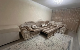 Продажа 4-комнатной квартиры, 74 м², мкр-н Орбита-4, дом  27 - Продажа квартир в Алматы без посредников с фото