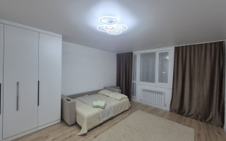 Аренда 1-комнатной квартиры посуточно, 37 м², ул. Муканова, дом  5 - пр. Абылай хана - Аренда квартир посуточно в Астане
