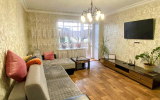 Продажа 4-комнатной квартиры, 77.5 м², мкр-н 19 - Продажа  четырехкомнатных квартир в Караганде