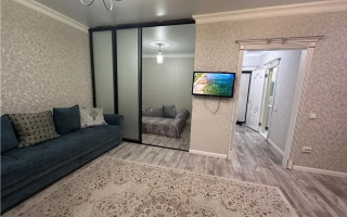 Продажа 1-комнатной квартиры, 38 м², пр. Кабанбай батыра, дом  49 - Продажа  однокомнатных квартир в Астане без посредников с фото