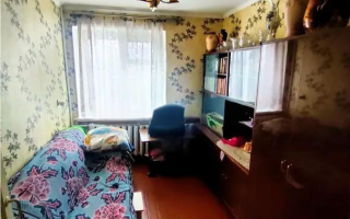 Продажа 4-комнатной квартиры, 64 м², ул. Локомотивная, дом  141 - Продажа  четырехкомнатных квартир в Караганде