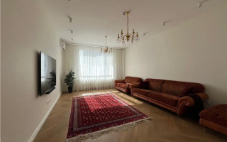 Продажа 4-комнатной квартиры, 133 м², ул. Е-899, дом  1/1 - Продажа  четырехкомнатных квартир в Астане без посредников с фото