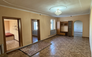 Продажа 3-комнатного дома, 80 м² - Продажа и аренда недвижимости в Семее
