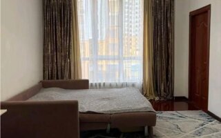 Продажа 2-комнатной квартиры, 74.5 м²