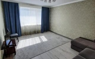 Продажа 1-комнатной квартиры, 47.8 м²