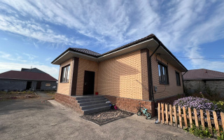 Продажа 5-комнатного дома, 135.3 м², Нура - Продажа жилой и коммерческой недвижимости в Акмолинской области