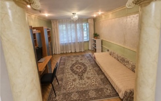 2-комн. квартира, 1/5 этаж, пр. Достык, 111