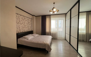Продажа 4-комнатной квартиры, 141.7 м², ул. Габдуллина - Продажа  четырехкомнатных квартир в Астане
