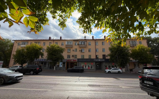 Продажа помещения, 452.2 м² - Продажа офисных и торговых помещений в Караганде