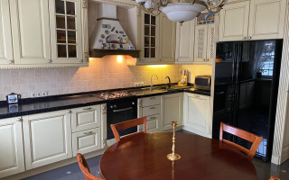 Продажа 6-комнатного дома, 240 м², ул. Есенберлина - Продажа домов, коттеджей в Алматы без посредников