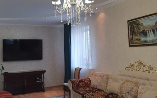Продажа 4-комнатного дома, 130 м², ул. Космодемьянской - Продажа домов и коттеджей в Караганде