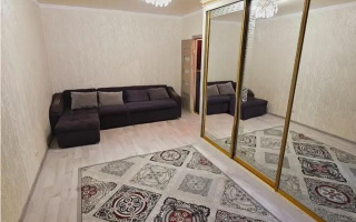 Продажа 1-комнатной квартиры, 42 м², мкр-н Кокжиек, дом  26 - Продажа квартир в Алматы