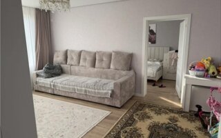 Продажа 2-комнатной квартиры, 52.5 м²