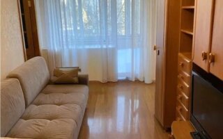 Продажа 2-комнатной квартиры, 42 м² - Продажа двухкомнатных квартир в кирпичном доме в Караганде