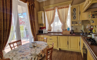 Продажа 5-комнатного дома, 140 м², ул. Кулболды - Продажа домов и коттеджей в Алматы